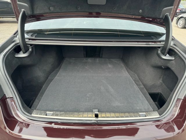Vehicle image 9 of 25