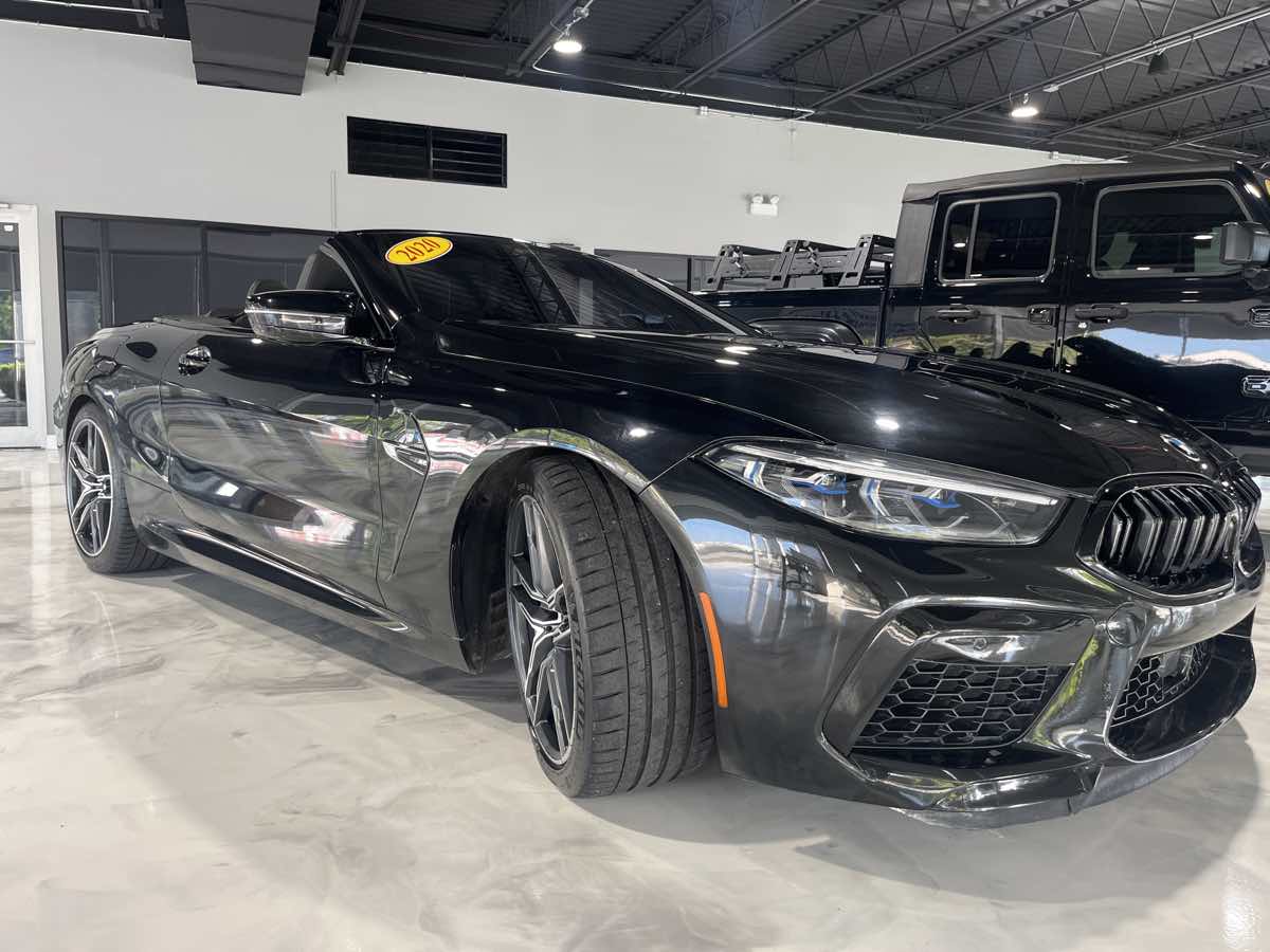 Vehicle image 17 of 41