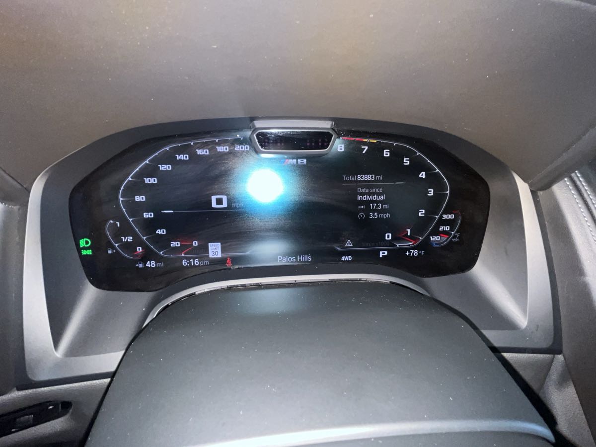 Vehicle image 22 of 41