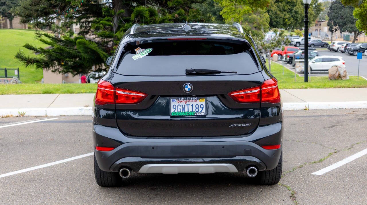 Vehicle image 8 of 34