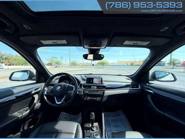 Vehicle image 18 of 28