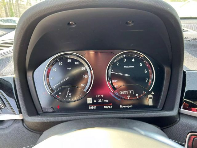 Vehicle image 18 of 34