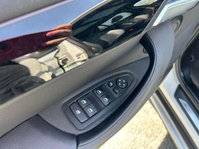 Vehicle image 34 of 34