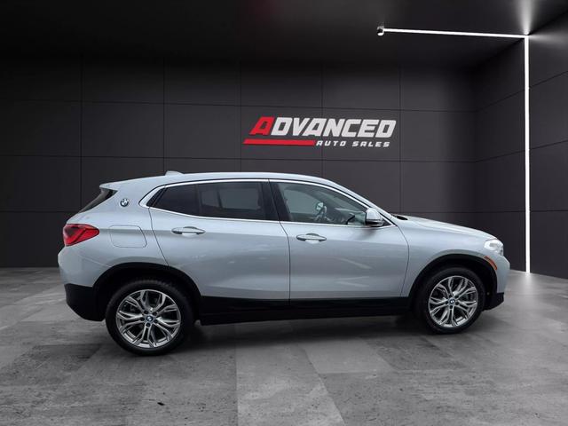 Vehicle image 5 of 26