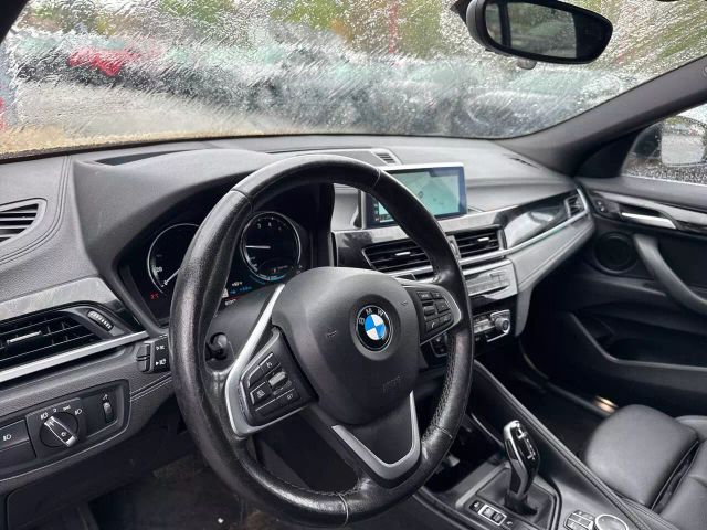 Vehicle image 2 of 2