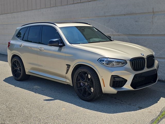 Vehicle image 4 of 42