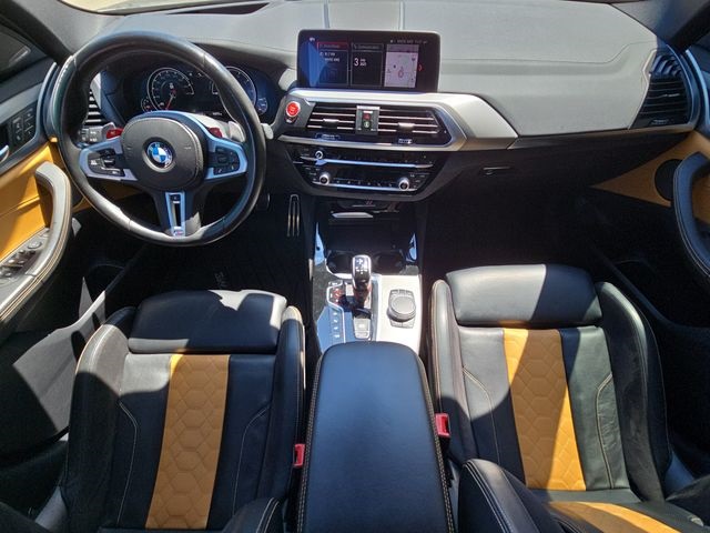 Vehicle image 22 of 42