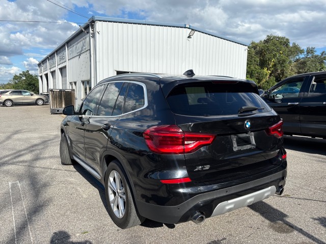 Vehicle image 8 of 22