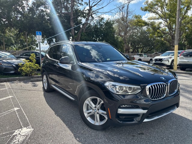 Vehicle image 9 of 22