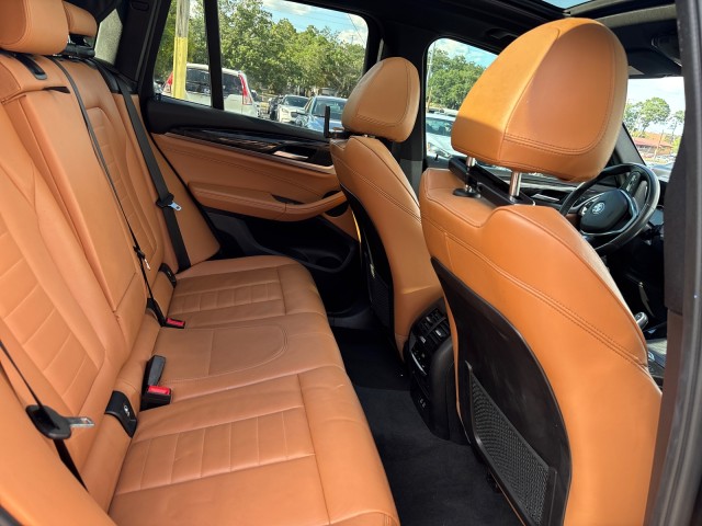 Vehicle image 12 of 22
