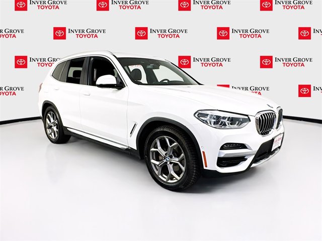 Vehicle image 3 of 21