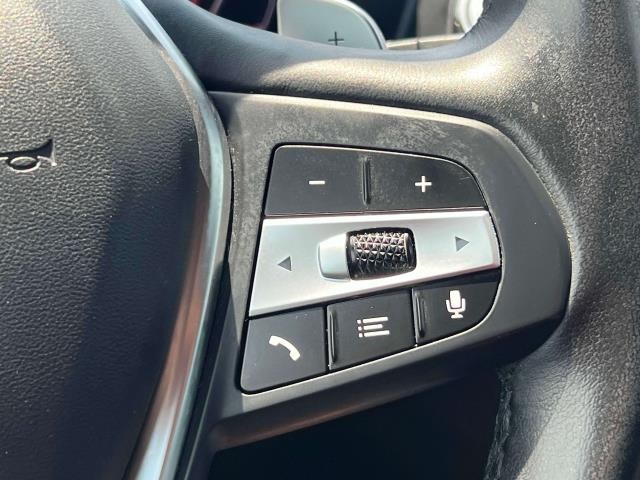 Vehicle image 26 of 37