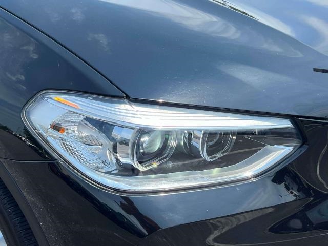 Vehicle image 34 of 37