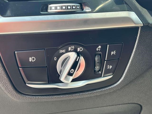 Vehicle image 20 of 37