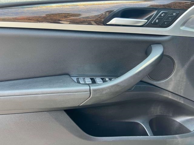 Vehicle image 18 of 37