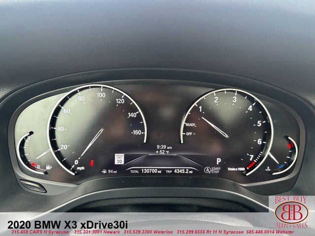 Vehicle image 17 of 19