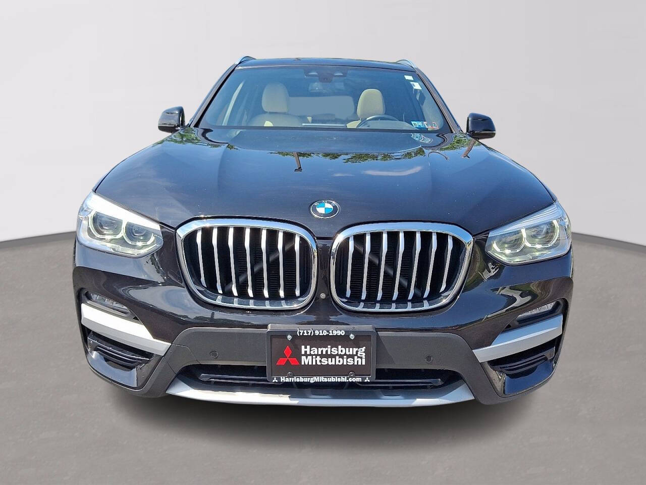 Vehicle image 2 of 31