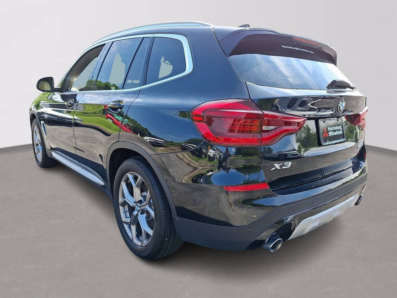 Vehicle image 7 of 31