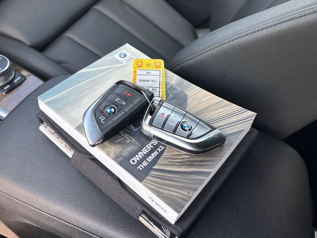 Vehicle image 29 of 47