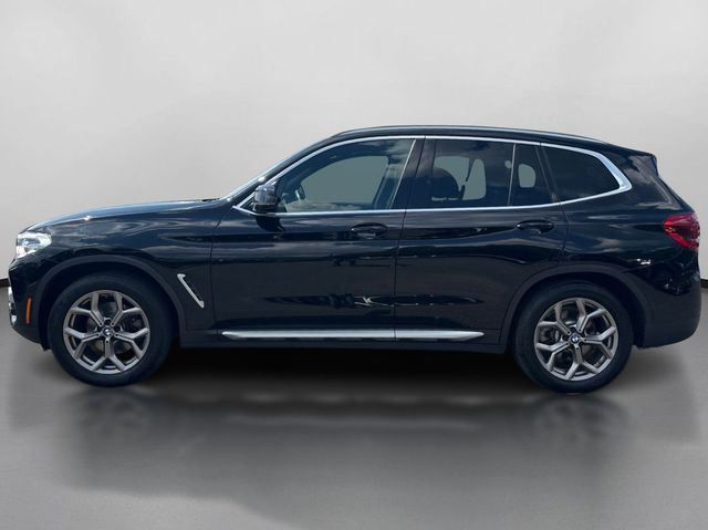 Vehicle image 10 of 47