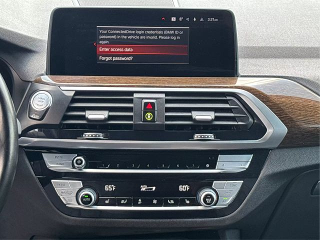 Vehicle image 25 of 47