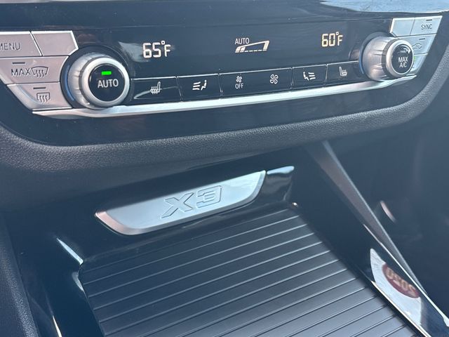 Vehicle image 40 of 47