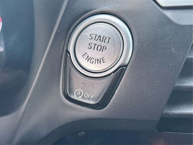 Vehicle image 44 of 47