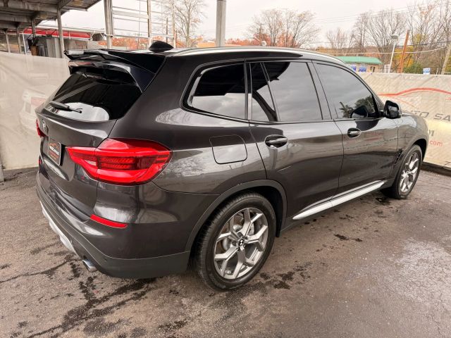 2020 BMW X3 xDrive30i Image 8 of 52