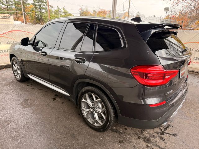 2020 BMW X3 xDrive30i Image 10 of 52