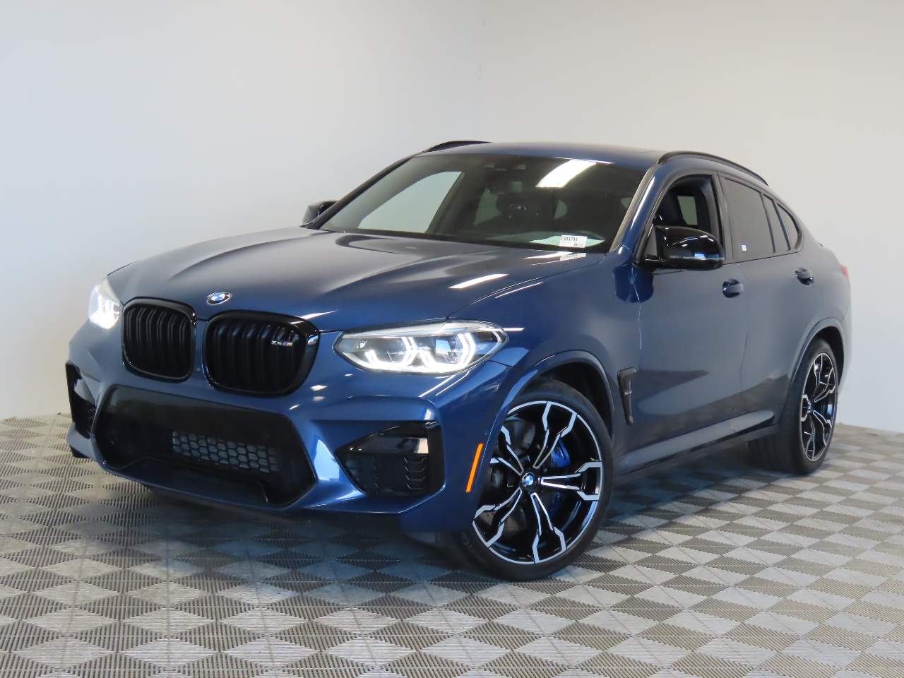 2020 BMW X4 M Competition Image 1 of 19