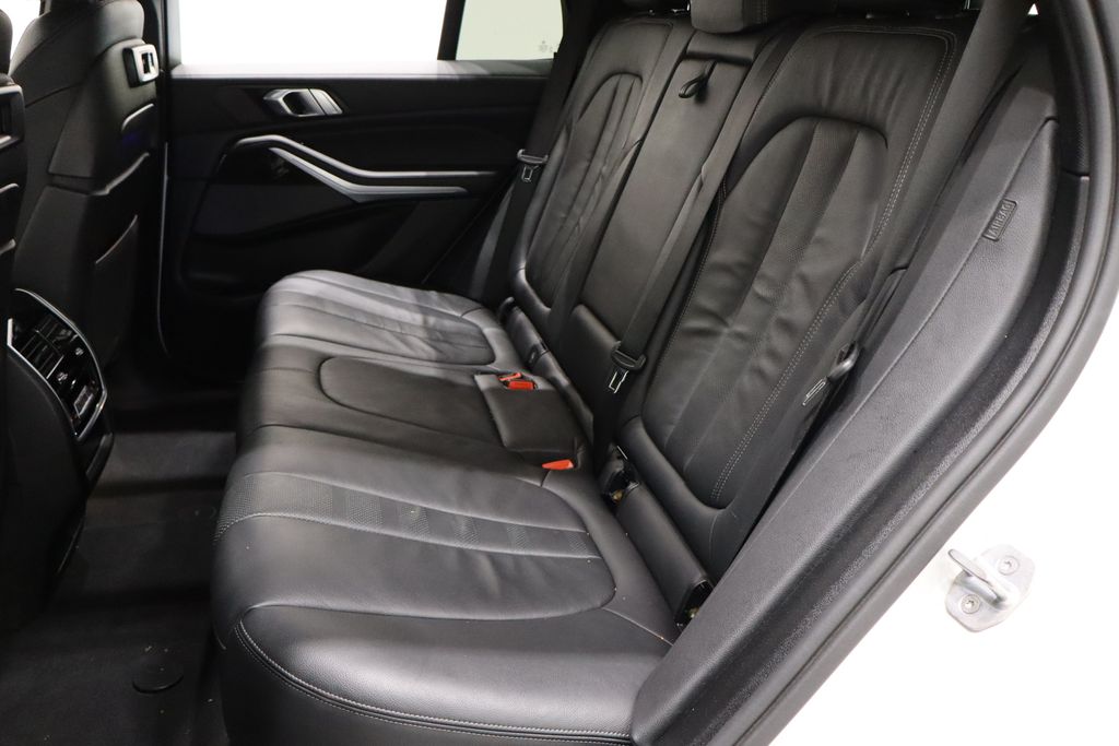 Vehicle image 12 of 46