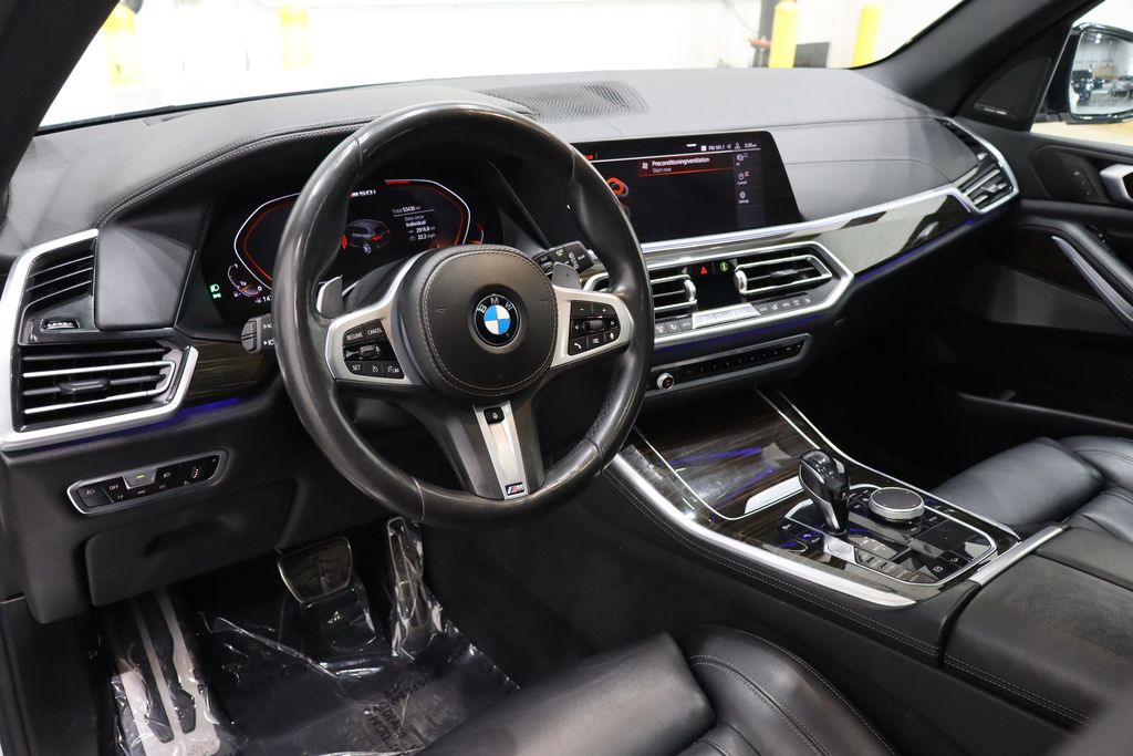 Vehicle image 20 of 46