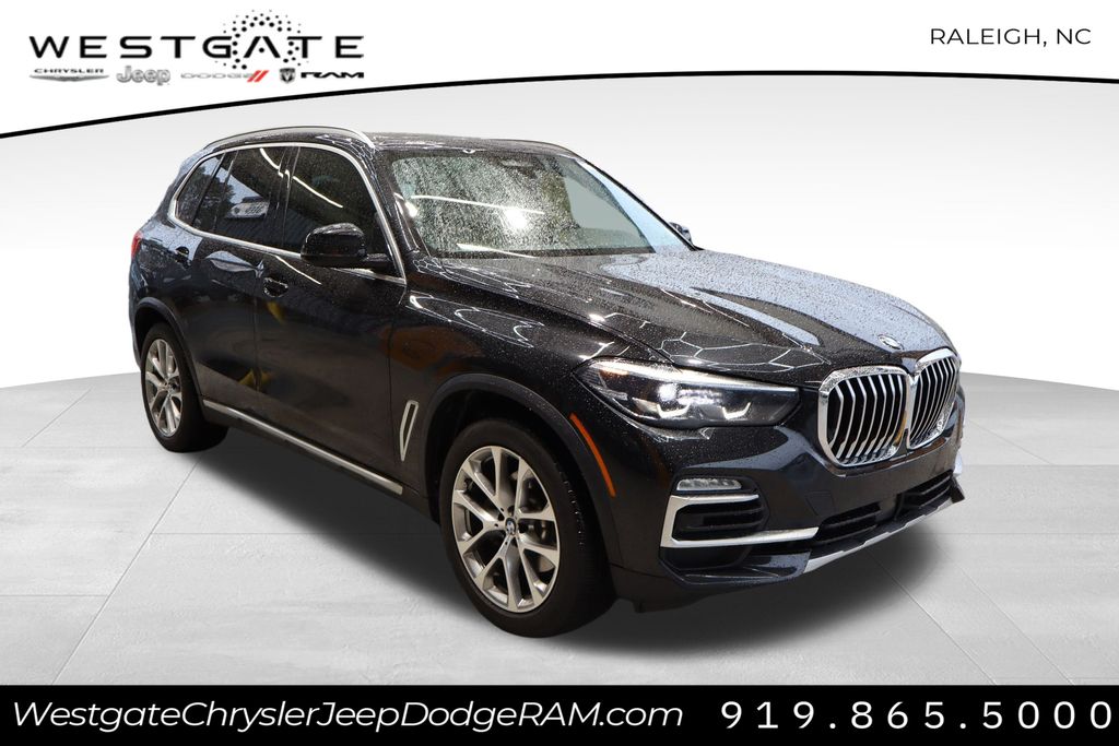 Vehicle image 3 of 42