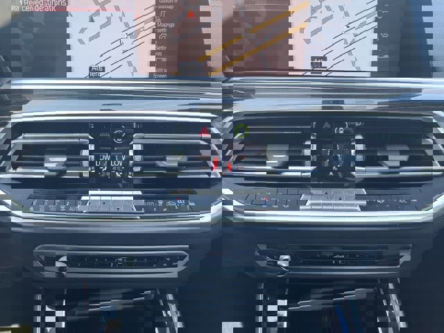 Vehicle image 29 of 39