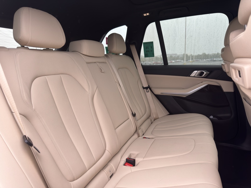 2020 BMW X5 xDrive40i Image 9 of 29