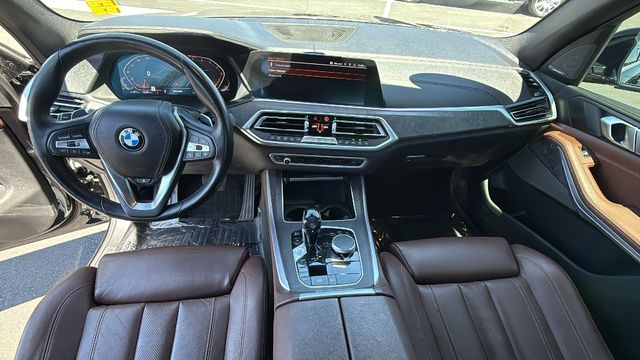 Vehicle image 14 of 30