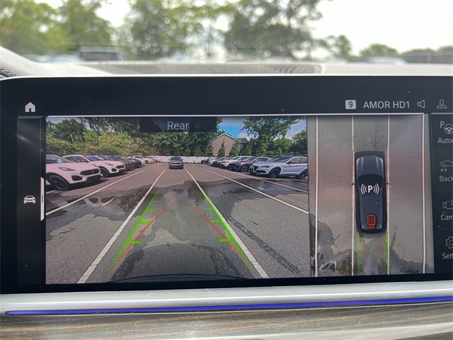 Vehicle image 18 of 27