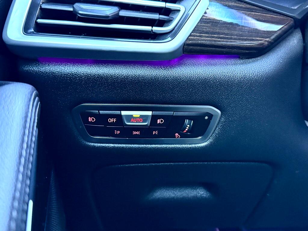 Vehicle image 36 of 41