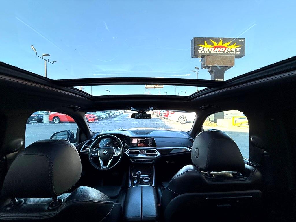 Vehicle image 23 of 41