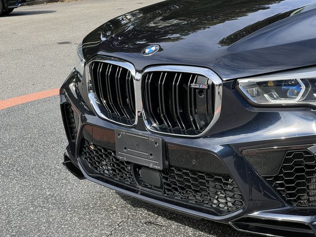 Vehicle image 11 of 51