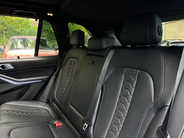 Vehicle image 24 of 51