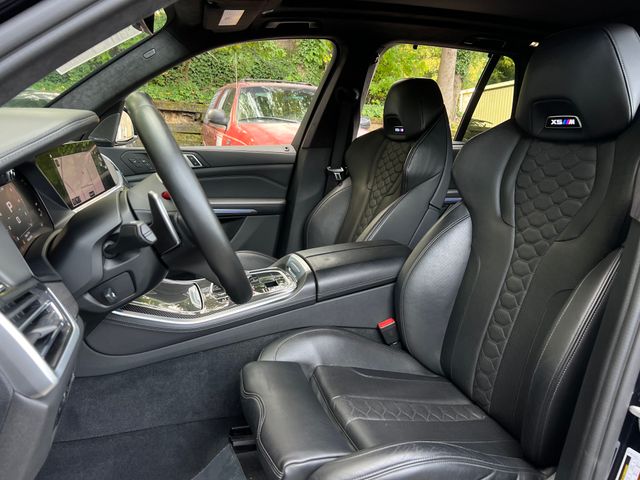 Vehicle image 16 of 51