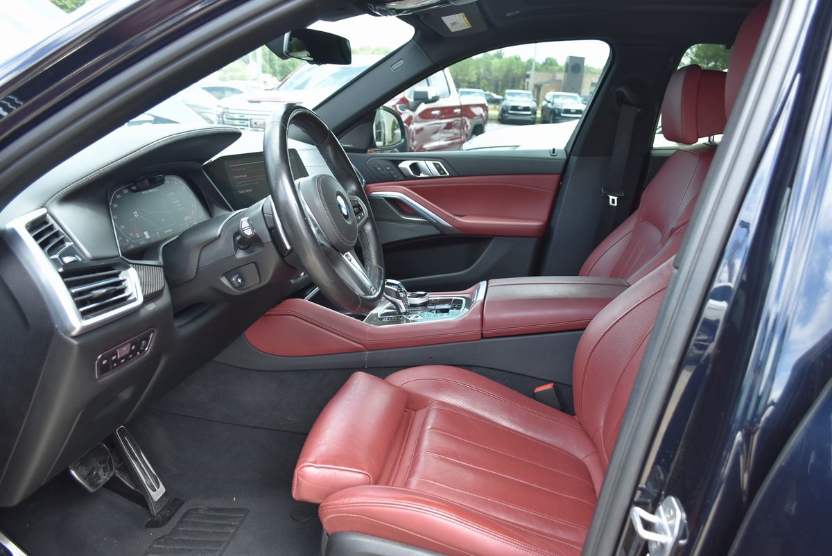 Vehicle image 15 of 35