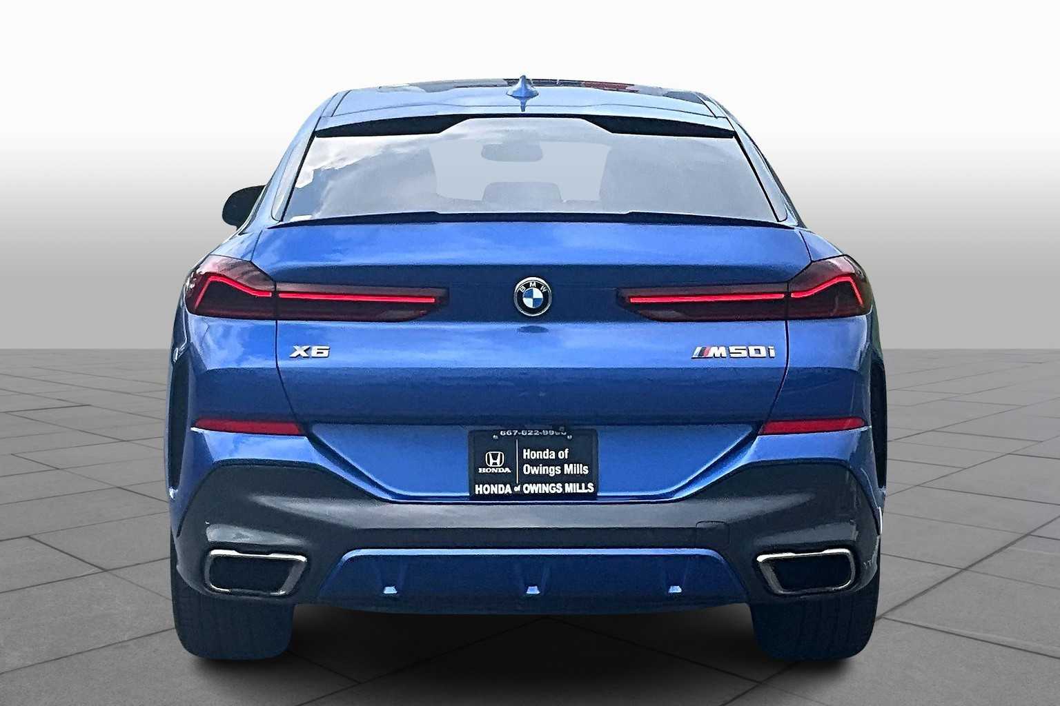 Vehicle image 5 of 33