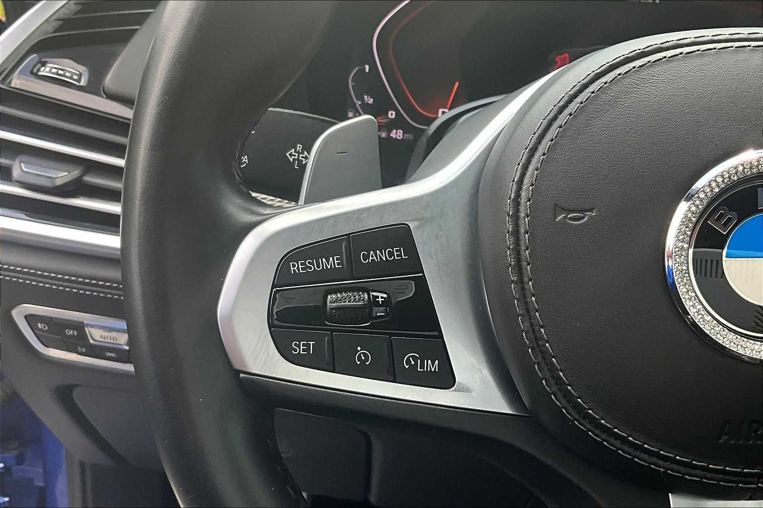 Vehicle image 32 of 33