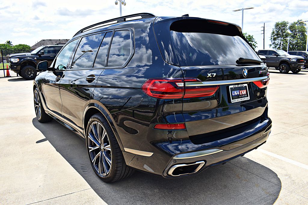 Vehicle image 13 of 63