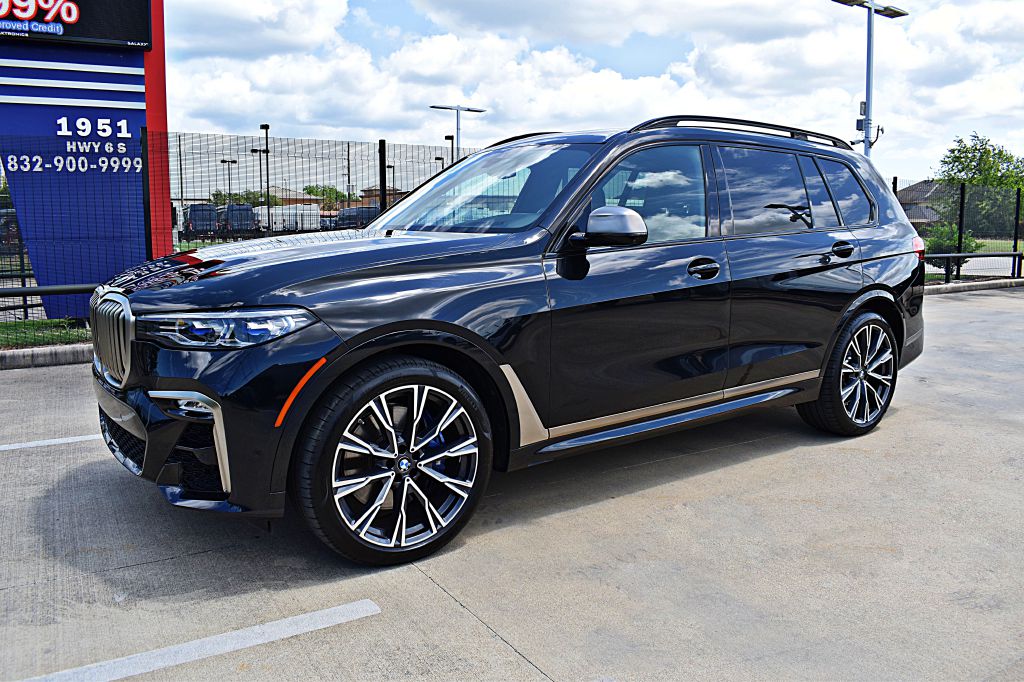 Vehicle image 2 of 63