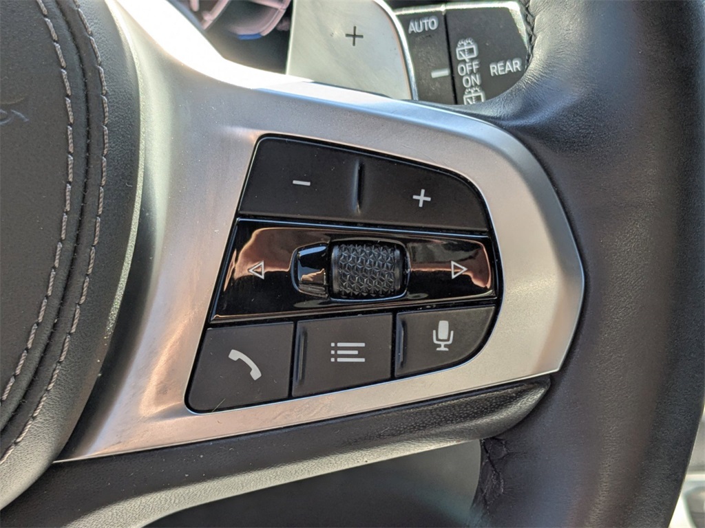Vehicle image 35 of 43