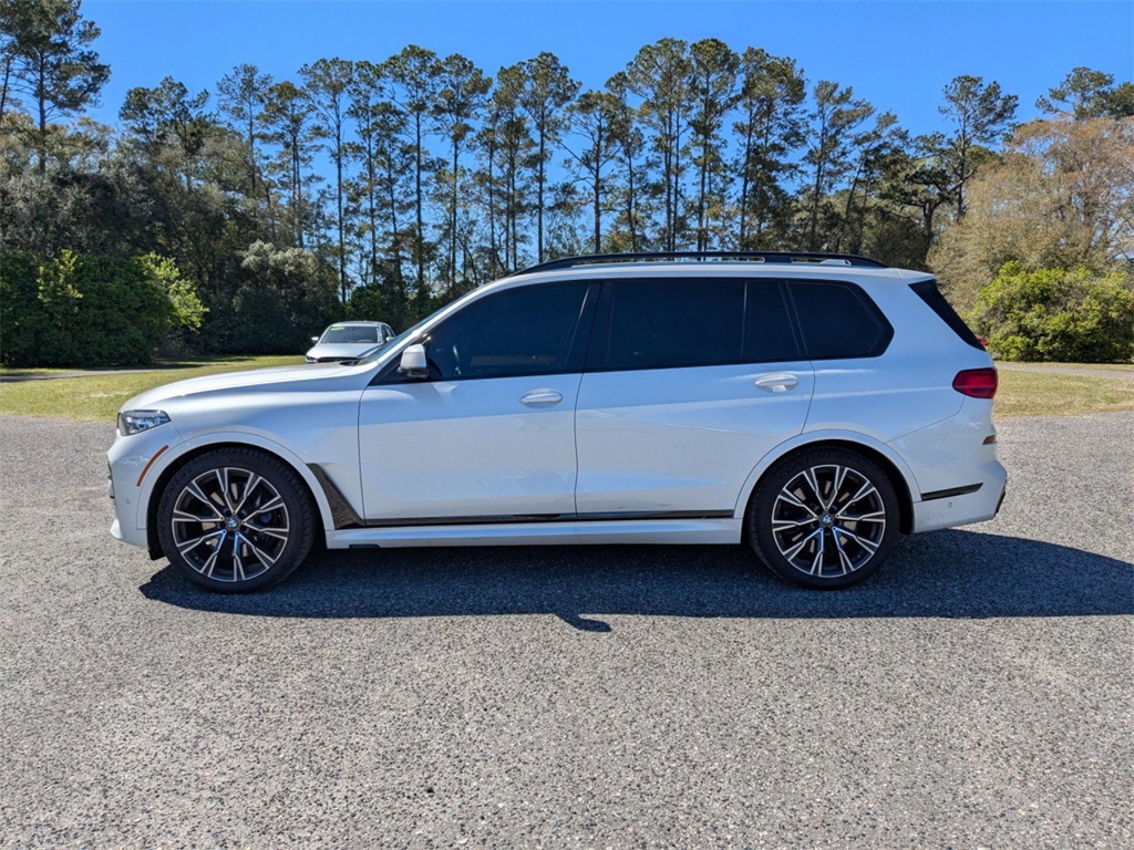 Vehicle image 9 of 43