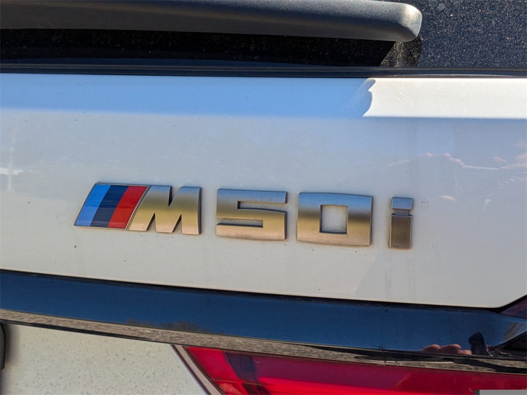 Vehicle image 15 of 43